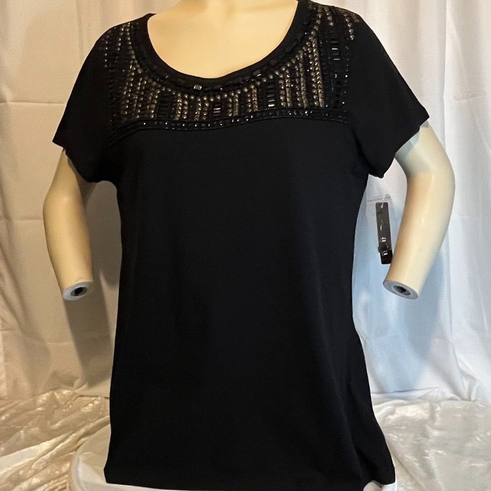 A.N.A EMBLISHED BLACK TSHIRT NWT SIZE XL